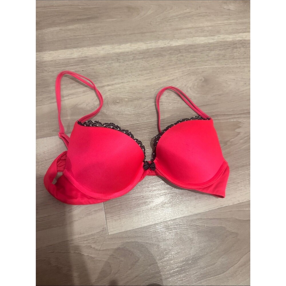 Lace-Trim Vibrant Pink Push-Up Bra 34A